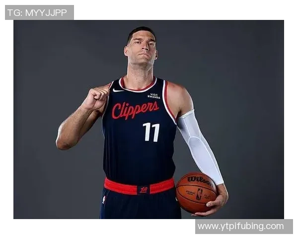 快船后场新援在发展联盟表现不错，他能否在NBA得到出场机会？