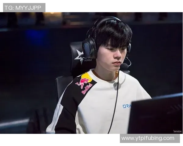 韩国电竞传奇Deft历经十年奋斗在28岁时终圆S赛冠军梦